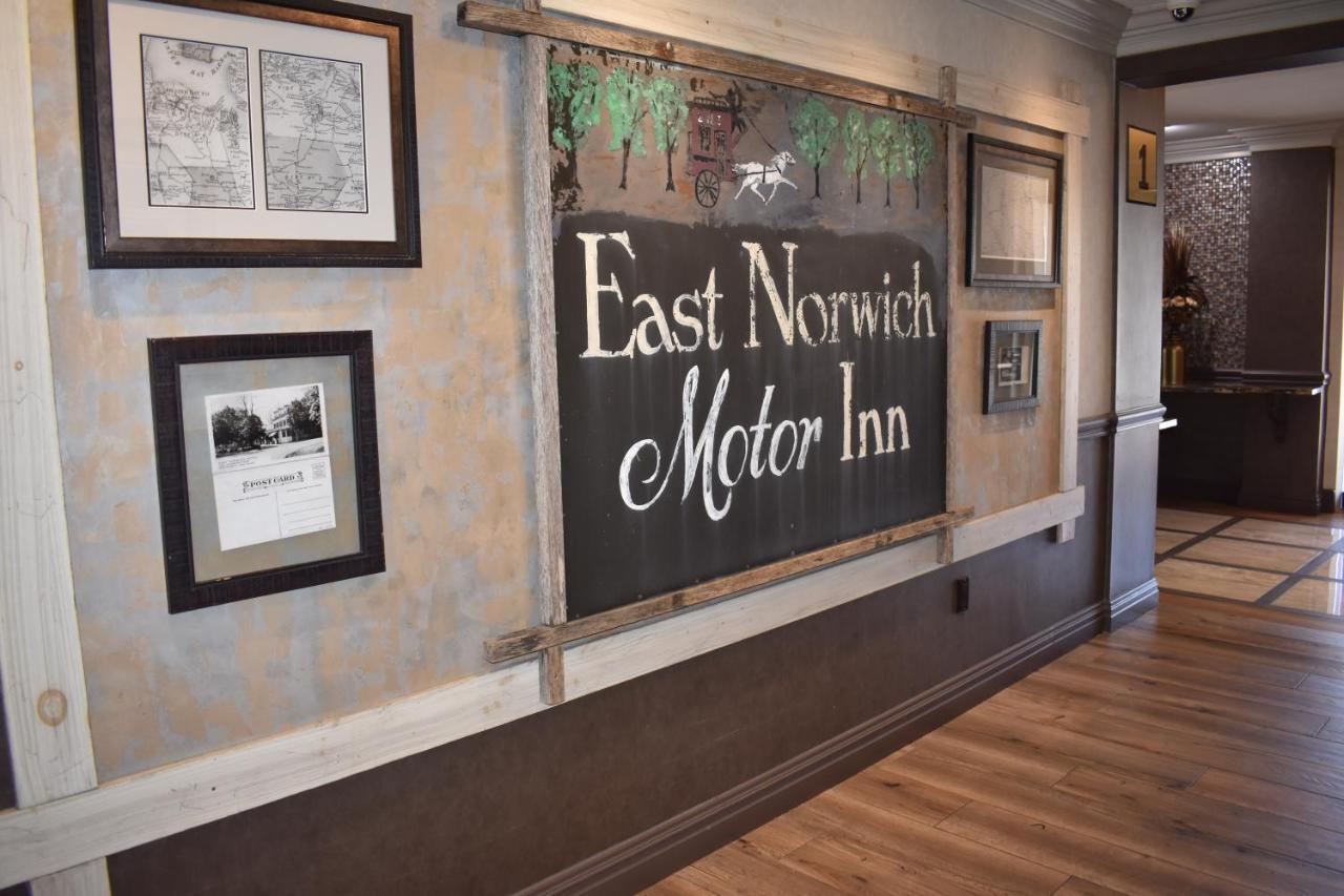 East Norwich Inn Exterior photo