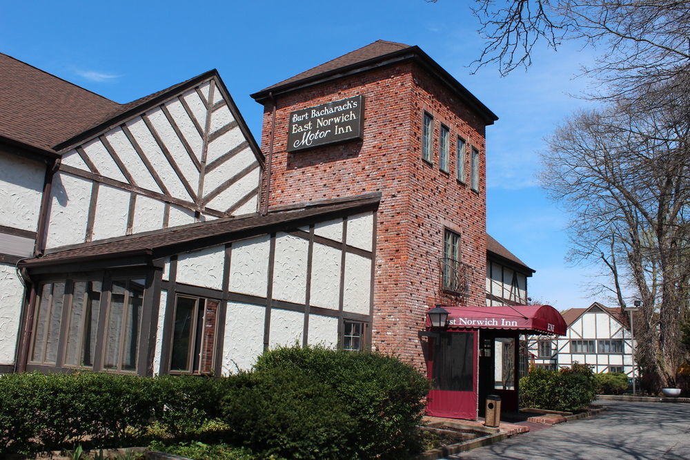 East Norwich Inn Exterior photo